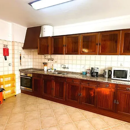 Apartment Charles Haus