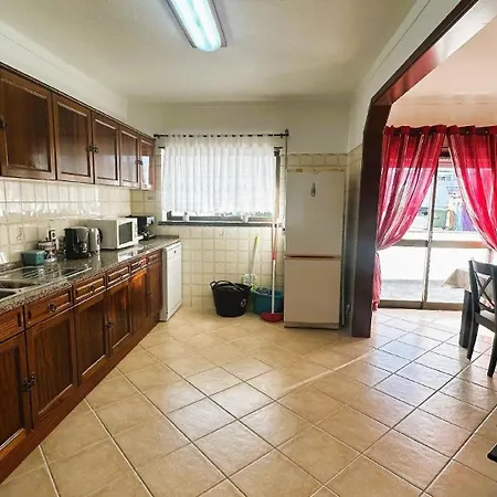 Charles Haus Apartment Porto de Lobos
