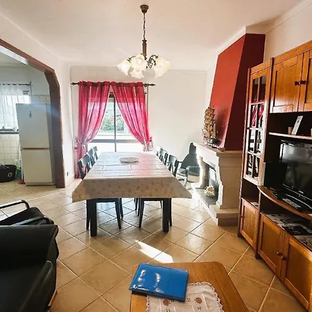 Apartment Charles Haus Porto de Lobos